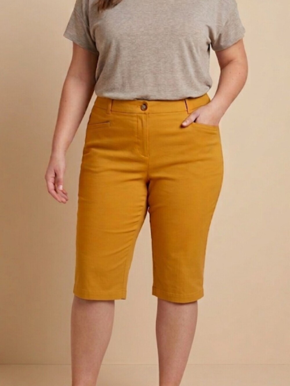 Melissa Paige Capris Beautiful Mustard Hue Size Large Waist 34" Stretch Fabric
